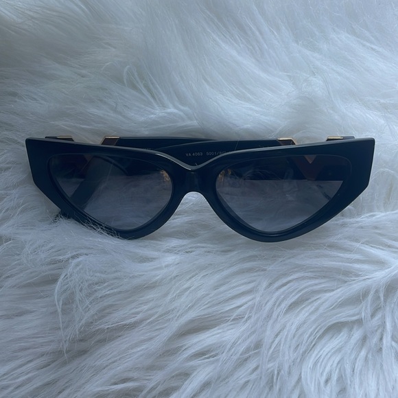 Valentino 4063 sunglasses - Picture 2 of 3